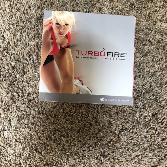 Beachbody Turbofire Workout program - Picture 1 of 7